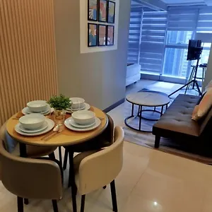 Uptown Parksuites Tower 1 Bgc Taguig