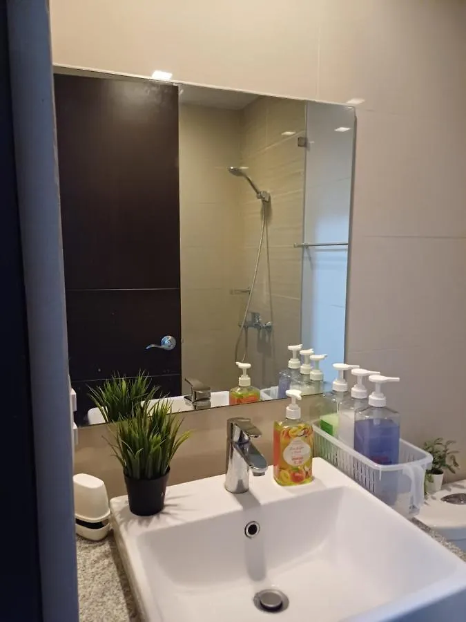Aparthotel Newpointe Suite Taguig Philippines