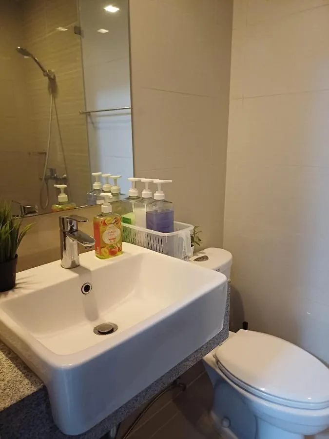 Newpointe Suite Taguig Aparthotel